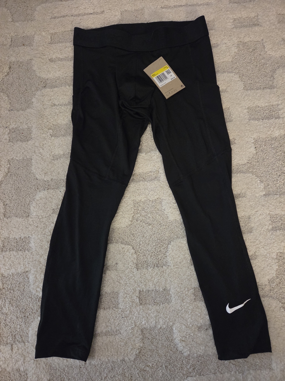 Mens Nike Pro Performance Leggings with White Swoosh. Size Small